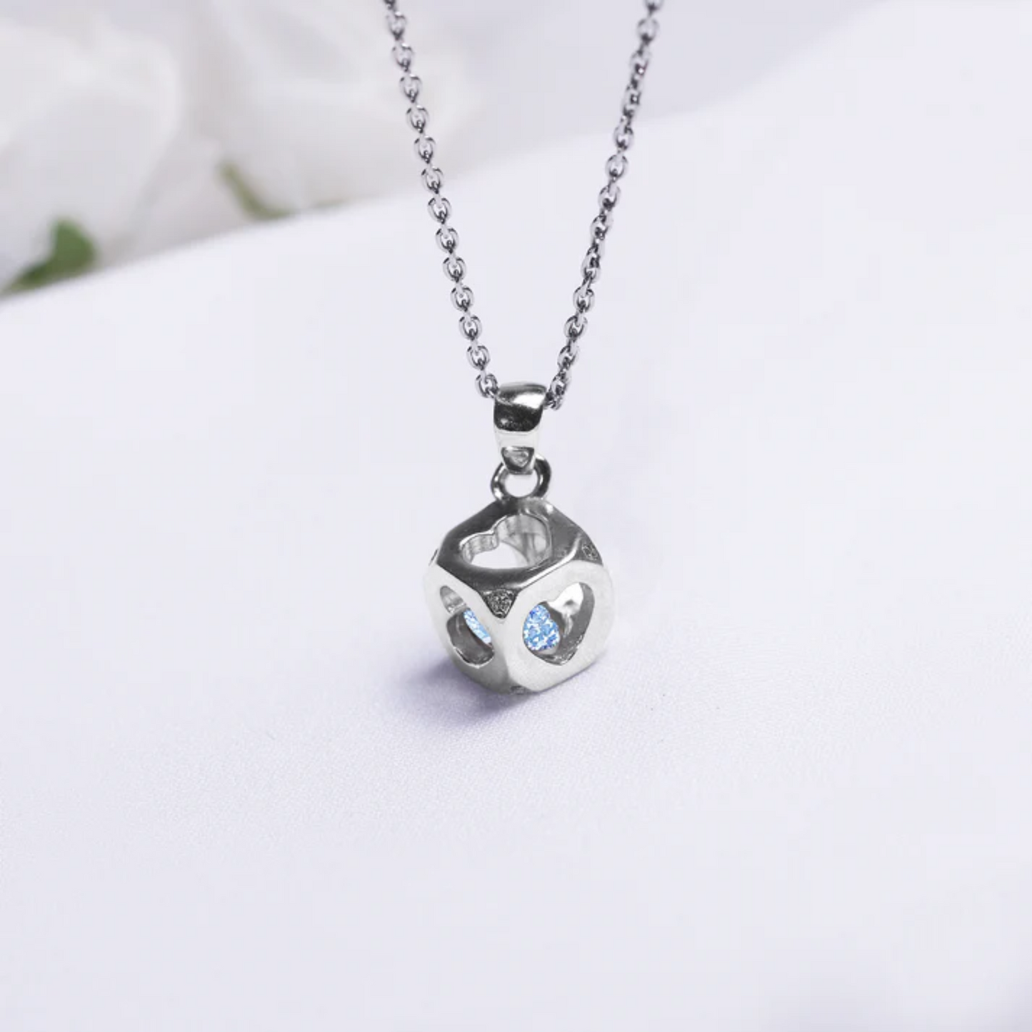 Sky Blue Heart Cube 925 Silver Pendant with Chain